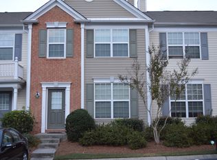 1043 Prestwyck Ct, Alpharetta, GA 30004