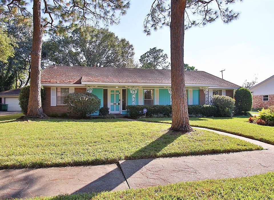 2nd image of 5735 Stillbrooke Dr