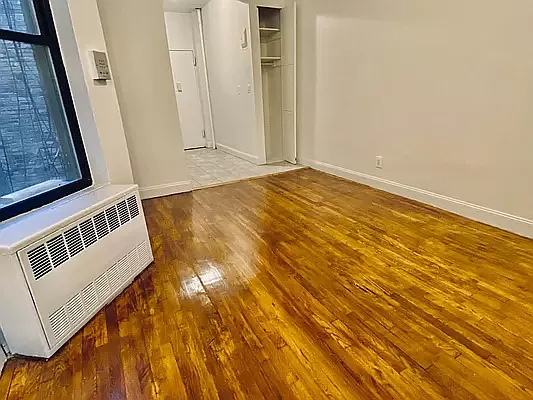Rented by The Property Firm | media 4