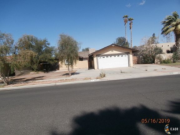 2nd image of 2125 Woodside Dr