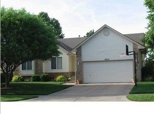 8913 W Central Park St, Wichita, KS 67205