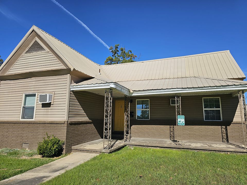 1st image of 3904 Griffin St #1B