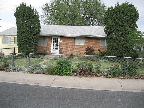 1st image of 208 N 25th Ave