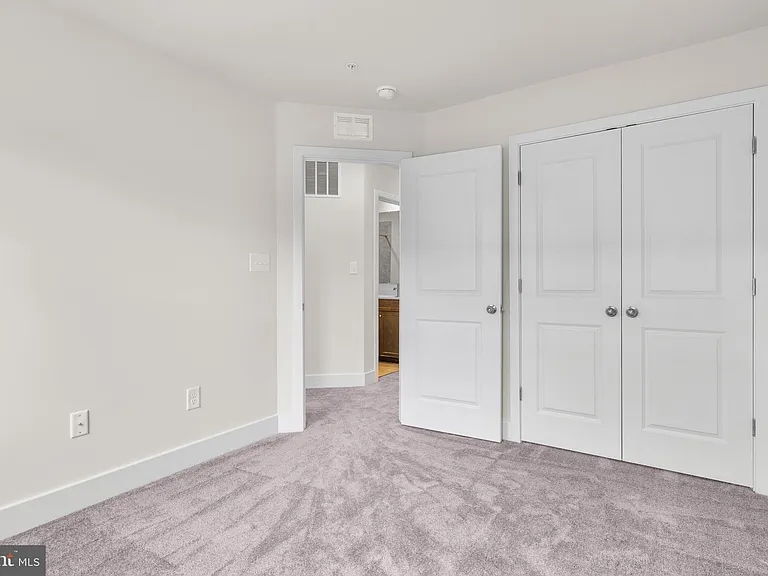 1826 Parham Way — Photo 29