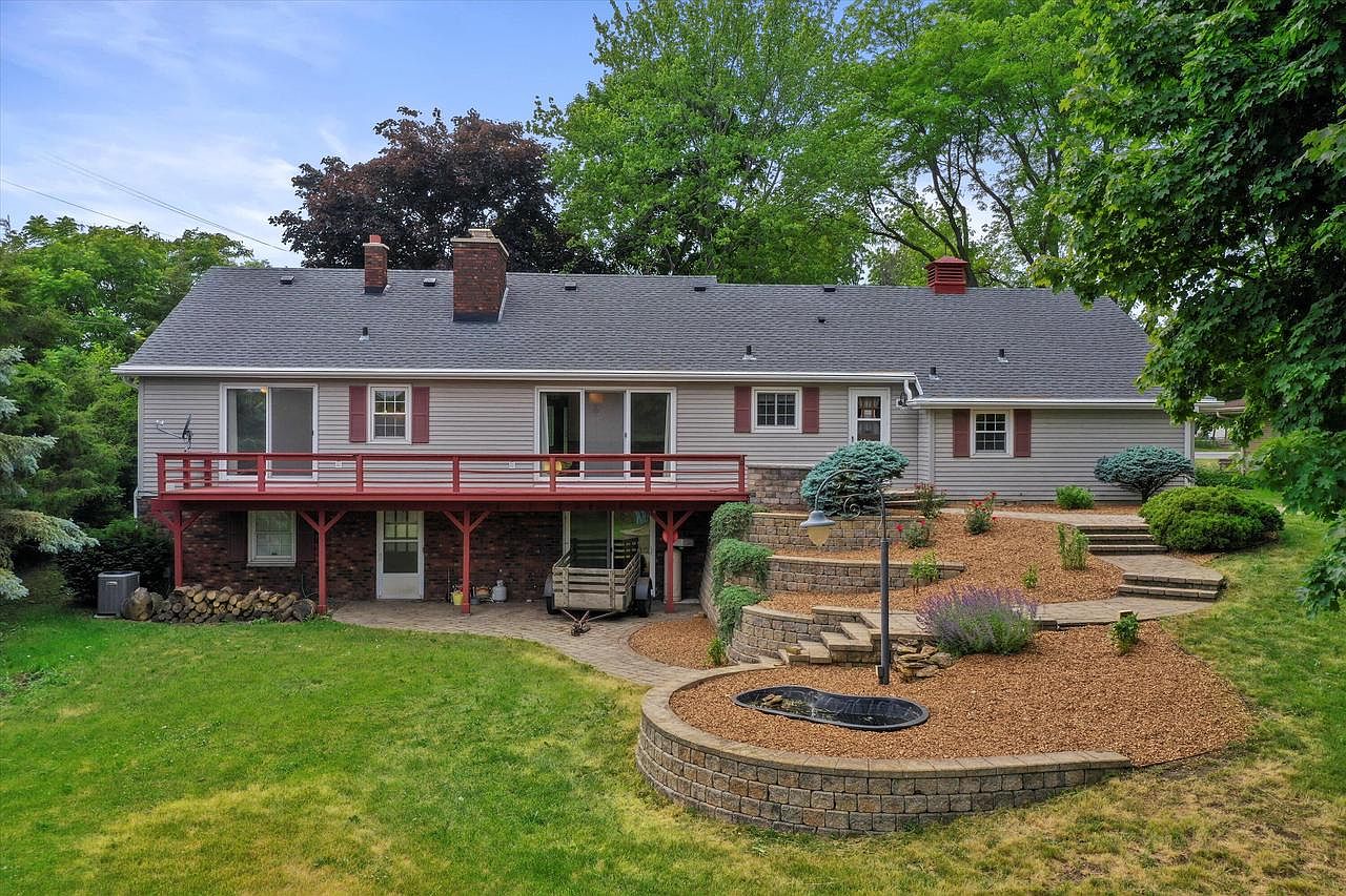 5880 South 124th STREET, Hales Corners, WI 53130 Zillow