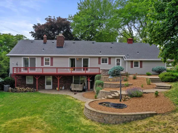 5880 South 124th STREET, Hales Corners, WI 53130