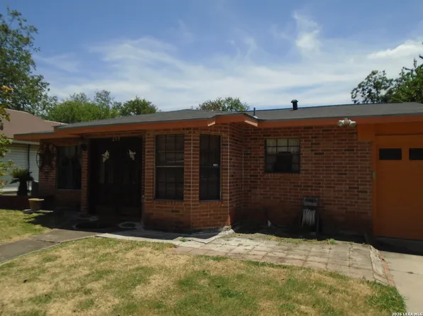 238 STOREYWOOD DR, San Antonio, TX 78213