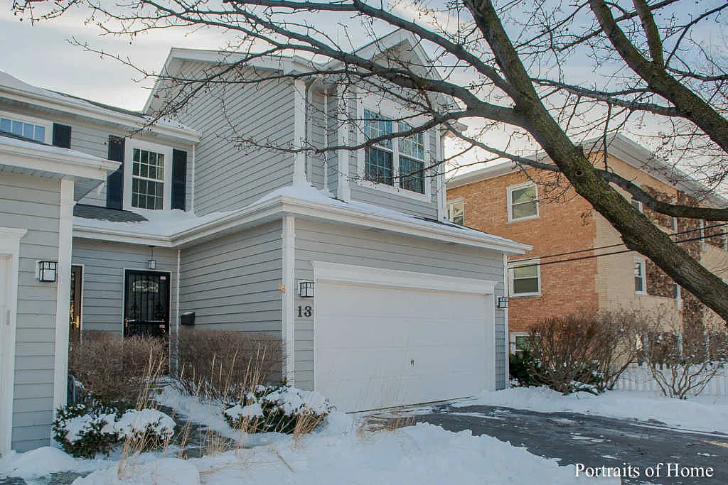 13 W Grove St photo 1