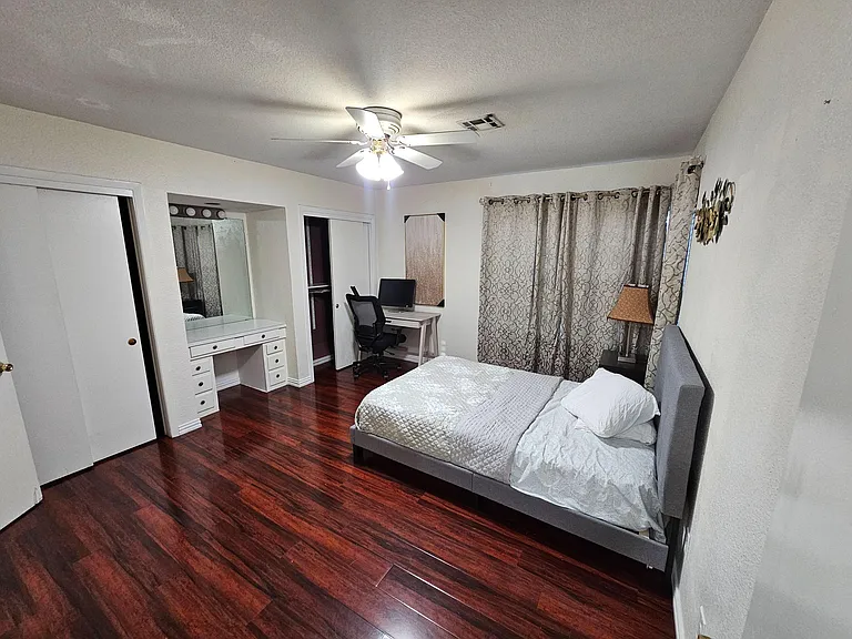 Forest Cir — Photo 4