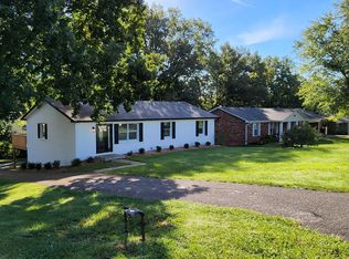 577 Charlemagne Blvd, Elizabethtown, KY 42701