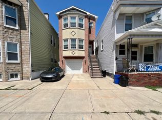 412 Hamilton St #1, Harrison, NJ 07029
