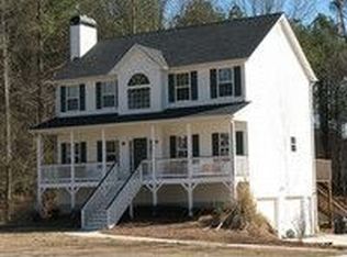 5633 Walden Farm Dr, Powder Springs, GA 30127