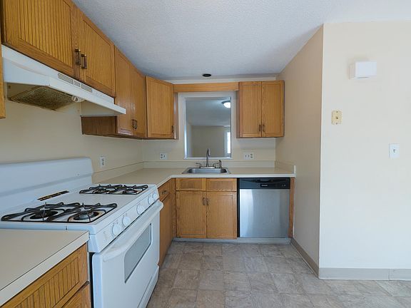 4th image of 56 Merrimack Drive