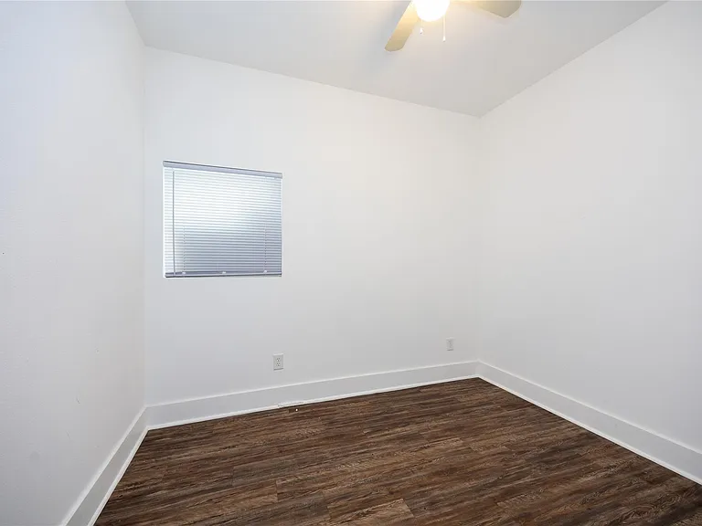 10930 Exeter St #A — Photo 11