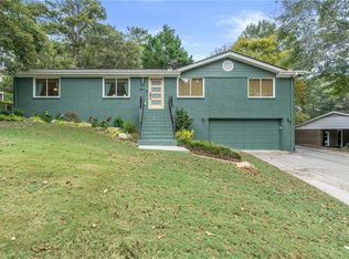 3941 Lake Dr SE, Smyrna, GA 30082