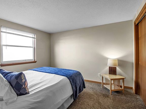 4th image of 2719 Oppenheim Ct APT 2