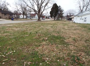 824 S Seminary St, Princeton, IN 47670