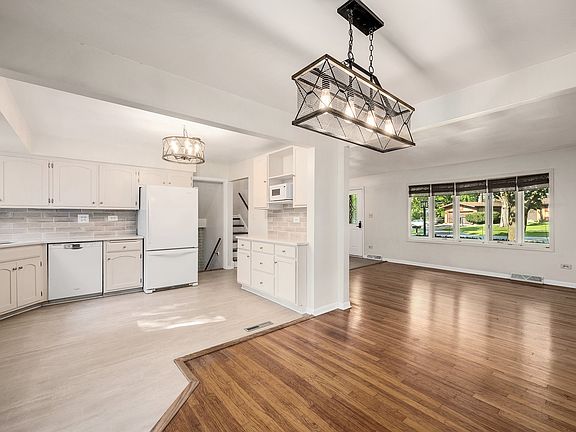 5th image of 6151 Leonard Ave