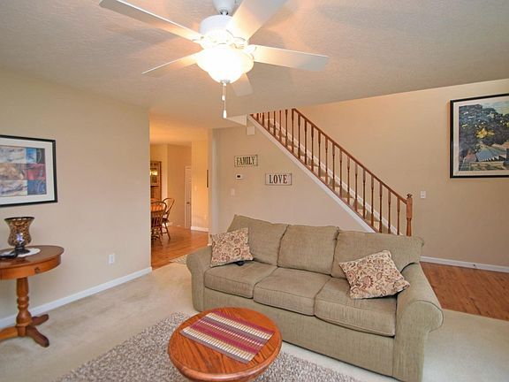 5th image of 1538 Pointe Dr