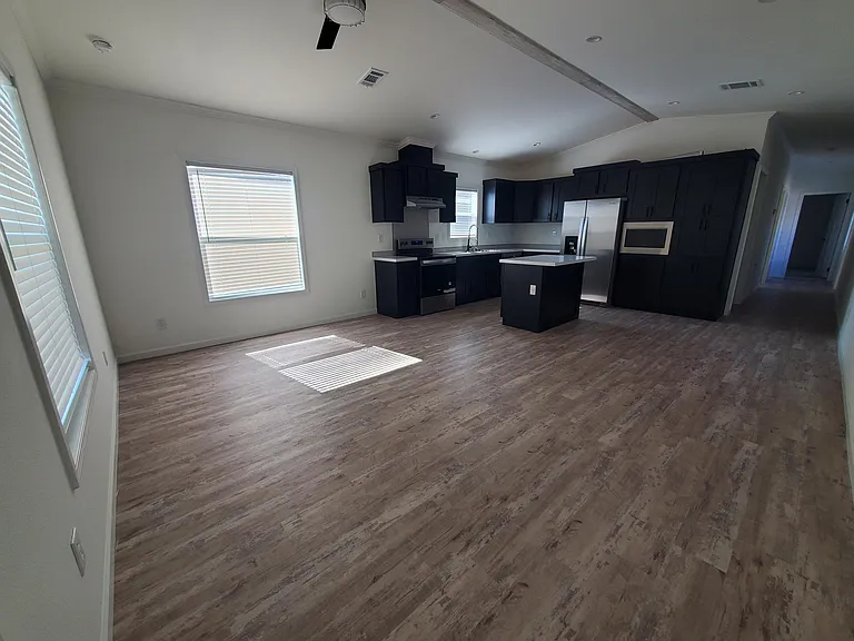 living room / kitchen / dining room