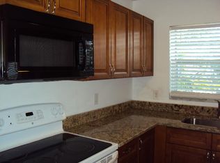 2201 NE 36th St APT 112, Lighthouse Point, FL 33064