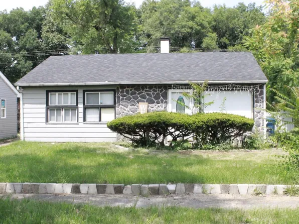 1960 Central Dr, Gary, IN 46407