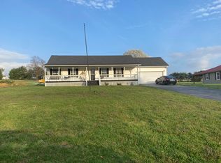 220 Deerwood Dr, Science Hill, KY 42553