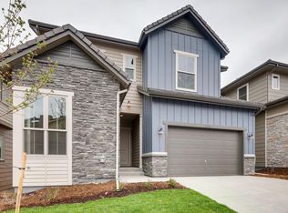 455 Red Thistle Dr, Highlands Ranch, CO 80126