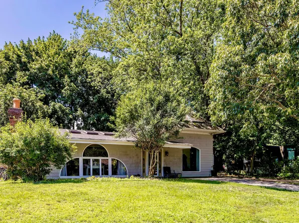 287 Flamingo Ave, Montauk, NY 11954