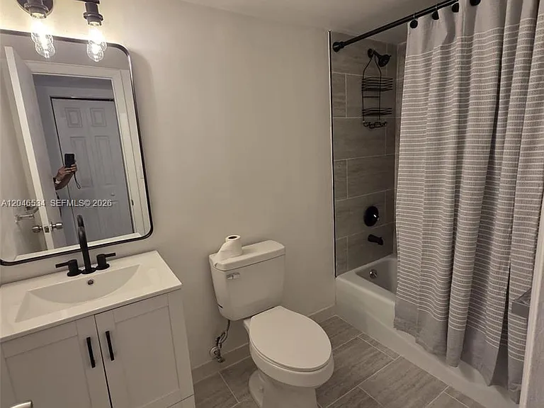 14601 N Kendall Dr #304K — Photo 19