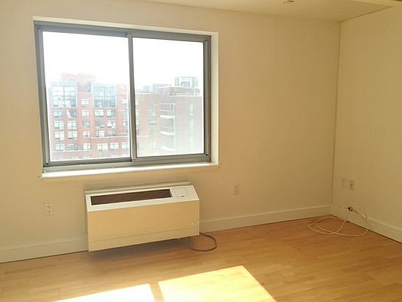 4th image of 63 Schermerhorn St