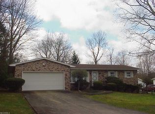 652 Lakeview Dr, Lodi, OH 44254