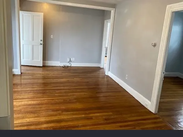 15 Sylvan Ave, Cranston, RI 02905