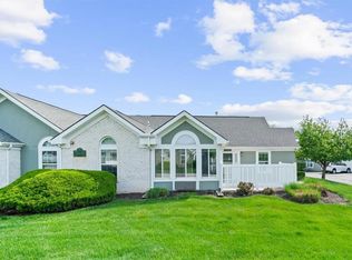 7127 Meadow View St, Shawnee, KS 66227