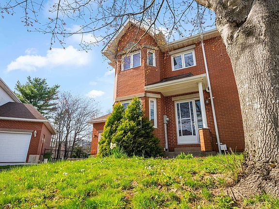 2nd image of 63 Trailwood Pl