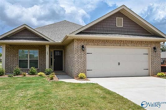 1st image of 109 River Haven Dr