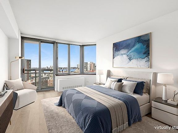 5th image of 500 W 43rd St APT 25H