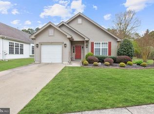 43 Warwick Way, Southampton, NJ 08088