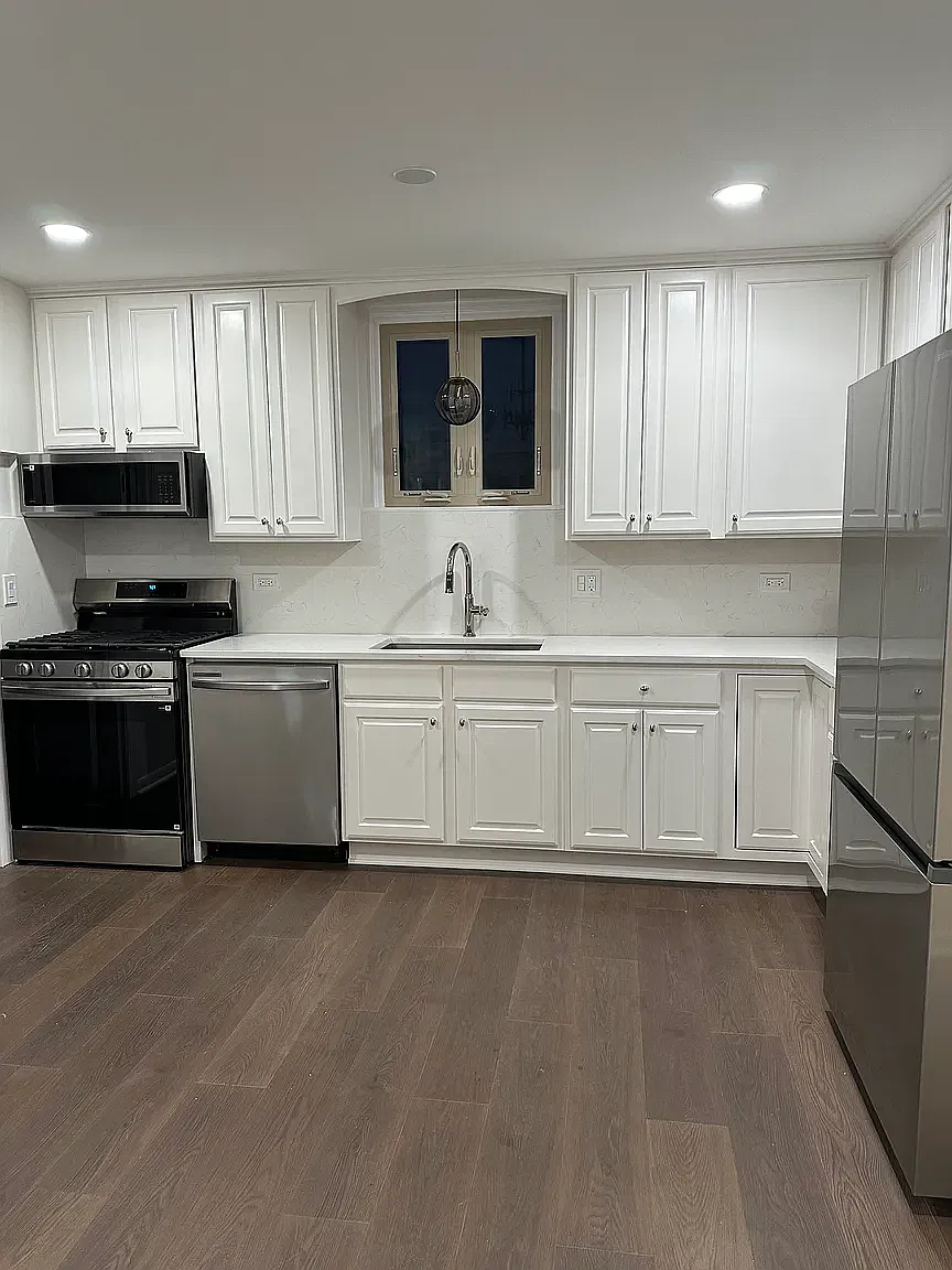 3 bed, 1.5 bath, 1200 sqft, $2,800 — Photo 4