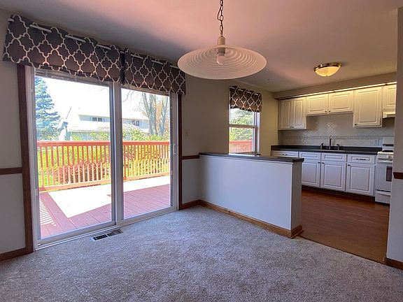 3rd image of 42 Vita Ave #42