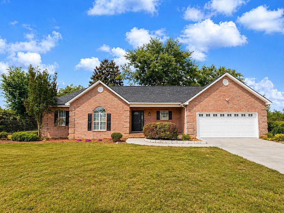 1st image of 89 Kingsridge Dr
