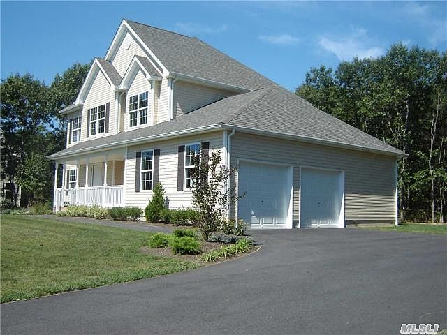 1st image of 3 Old Orchard Ct