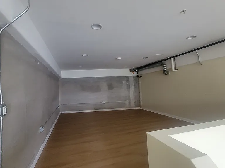 6311 N Figueroa St #2 — Photo 4