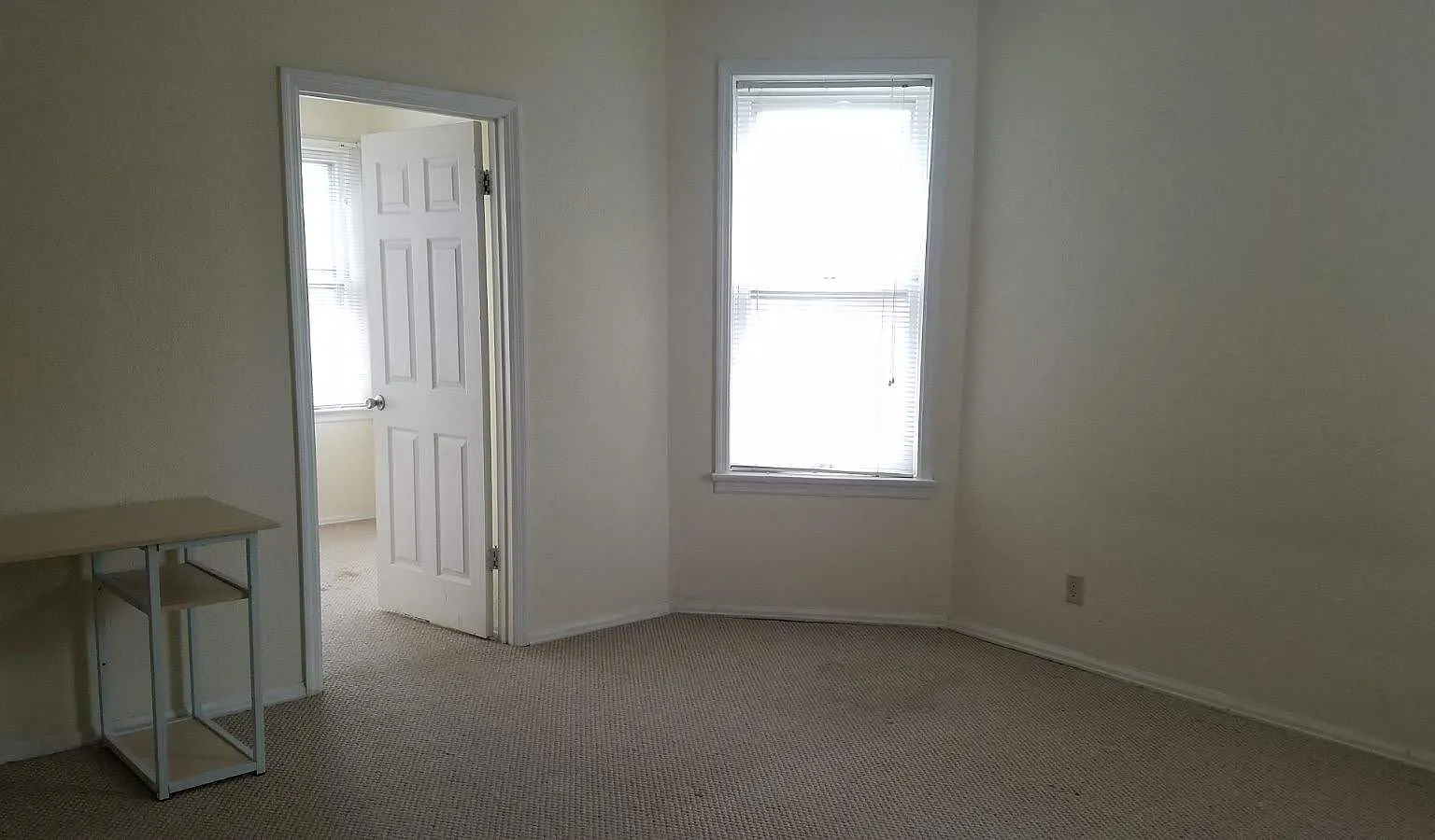 6012 McPherson — Photo 2