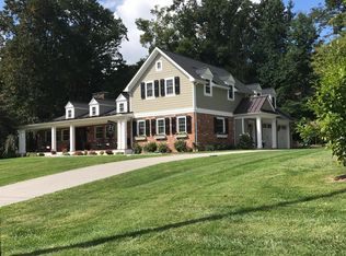 329 Oakwood Ln, Devon, PA 19333