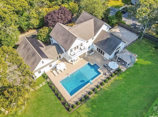 76A W Tiana Rd, Hampton Bays, NY 11946