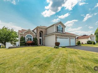 16433 Borio Dr, Crest Hill, IL 60403