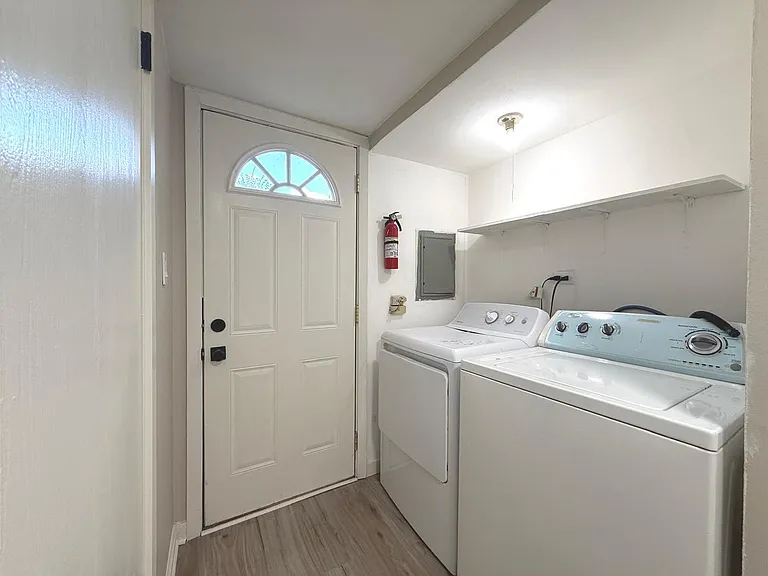 750 Roosevelt Rd #750 — Photo 12