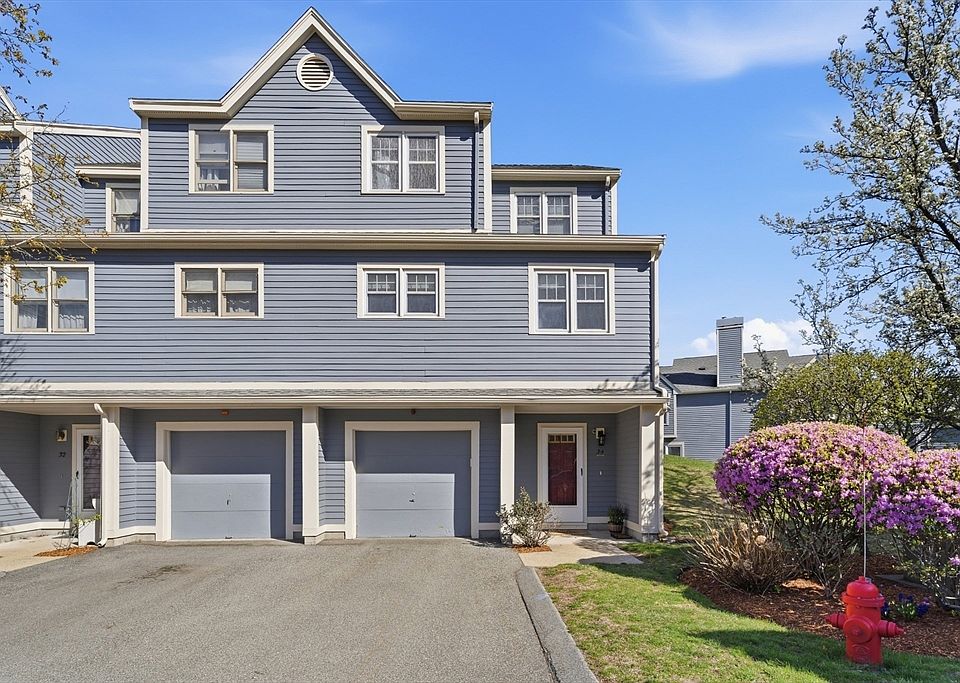 1st image of 34 Boulderbrook Dr