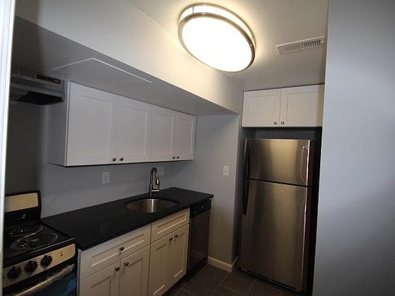 NEWER KITCHEN